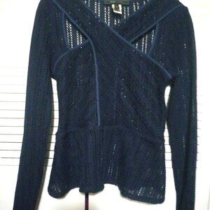 BCBG MAX AZARIA Crochet Crossover S Cut Out V Neck Navy Blue Sweater Top…